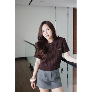 DONNAPOP เสื้อโปโล ไหมพรหมสีพื้นแต่งอะไหล่