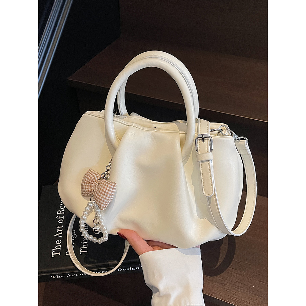 Thailand lyn Brand Designer Niche Design Texture Cloud Bag 2025 แฟชั่นสไตล์ใหม่ High-End Western Sty