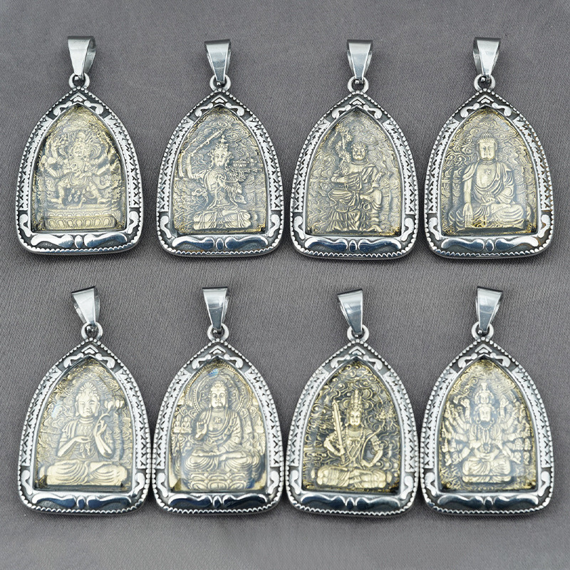 จัดส่งตลอด 24 ชั่วโมง พวงมาลัยพระเครื่องไทยสร้อยคอไทเทเนียมสตีลสำหรับผู้ชาย 12 นักษัตร 8 พระพุทธเจ้า