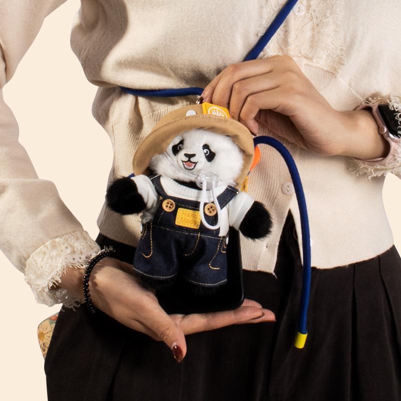 สินค้าใหม่พร้อมสต็อก Chihiro ไดอารี่โทรศัพท์มือถือกลับคลิป Panda Huahua Qizai Fubaoyu Aibeichen ตุ๊ก