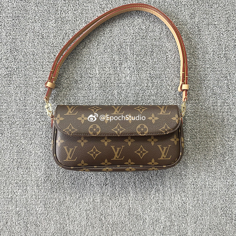 [Epoch] Louis Vuitton Lv ivy Classic Old Flower Underarm Bag กระเป๋าสะพายข้าง