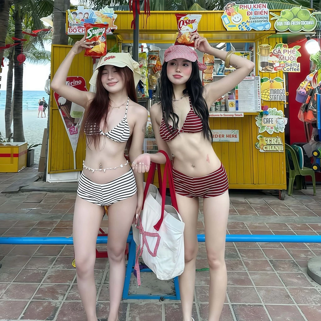 Hot.Bikini🎉🎉บิกินี่ ทูพีช stripe ชุดว่ายน้ำผู้หญิง sexy เว้าหลัง ผูกคอ ผ้าแห้งเร็ว ชุดไปทะเล เที่ยวทะเล พร้อมส่งในไทย