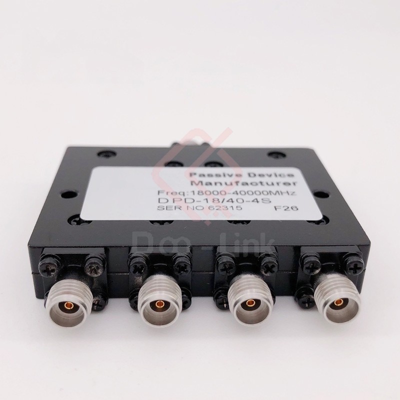 RF One Point Four 2.92 มม.หญิงไมโครพร้อมตัวแยกไฟ 18-40G อุปกรณ์วงจรเครื่องแยกสัญญาณไฟ