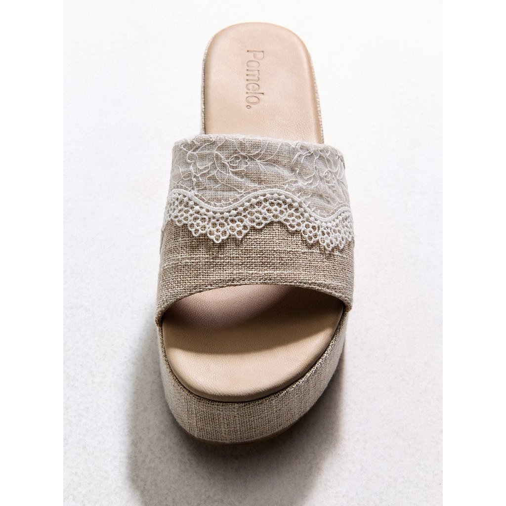 [Pomelo] Pomelo. x Janesuda รองเท้าส้นเตารีดแต่งลูกไม้ / Pomelo. x Janesuda Lace Wedges