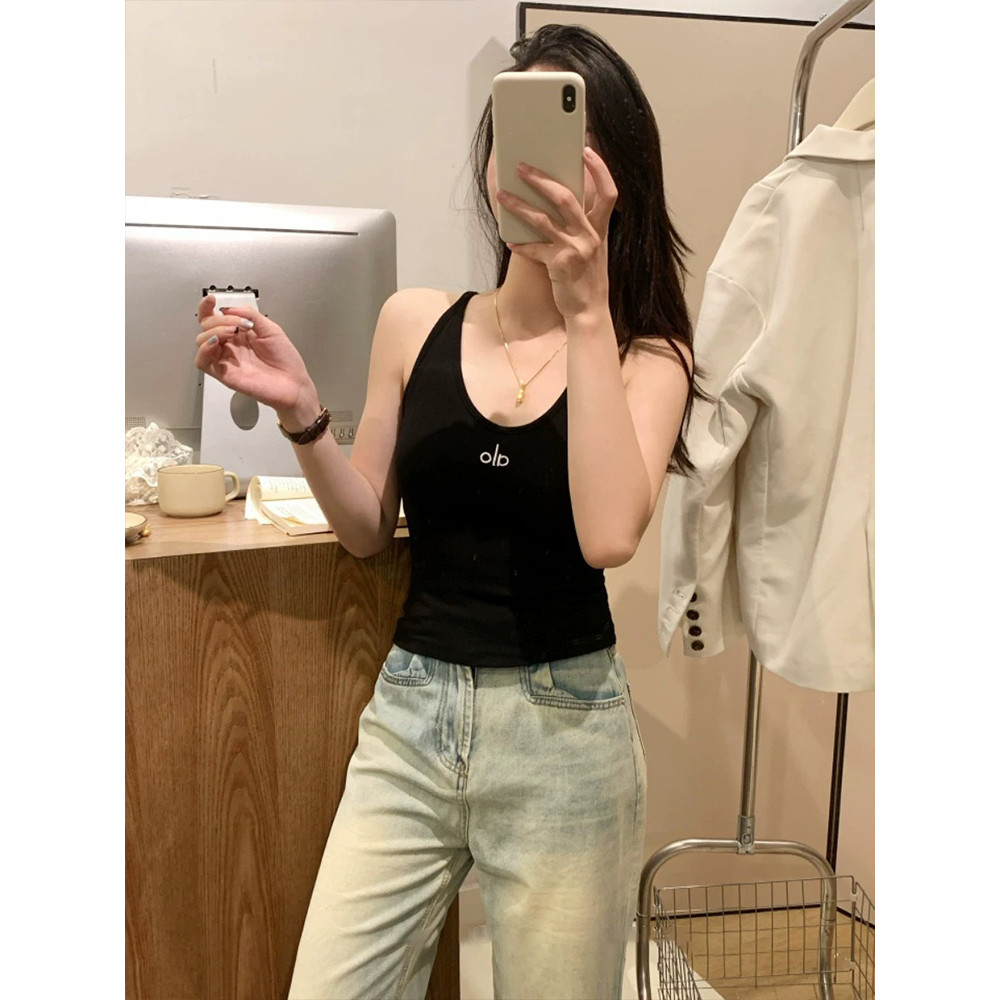 Vogue🌟พร้อมส่ง🌟 เสื้อสายเดี่ยว เสริมฟองน้ำ สีพื้นใส่ได้ทุกวัน (FY1338) - รูปที่ 7