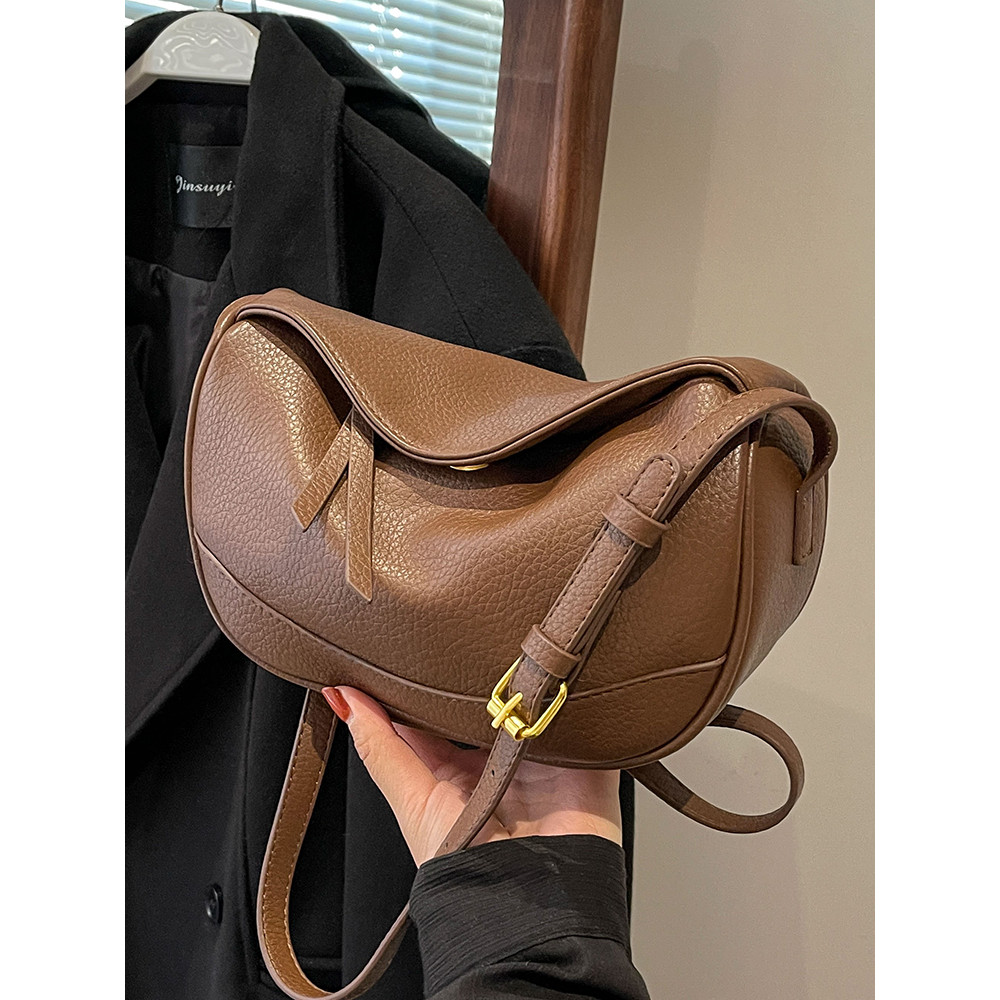 Thailand lyn Brand Designer ปีนี้ยอดนิยม Casual Fashion Dumpling Bag Female Bag 2025 New Style Sprin