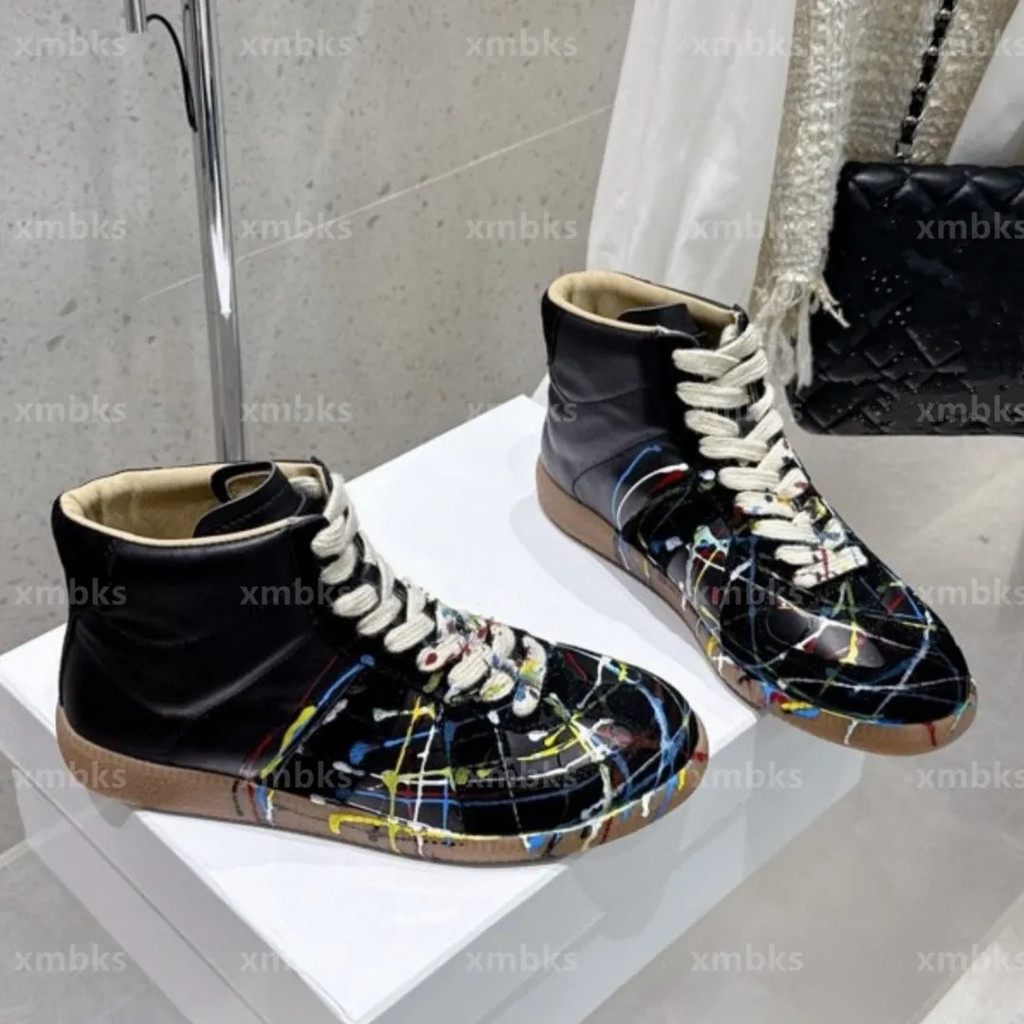 MM6 รองเท้าผ้าใบส้นต่ำสไตล์ใหม่ เชือกรองเท้าสูง สำหรับผู้ชาย