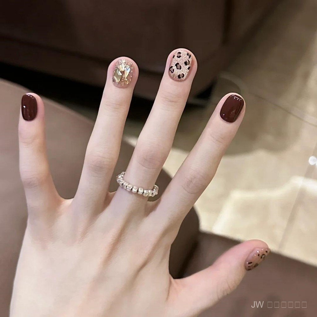 ✨พรีออเดอร์ ส่ง 25 ก.พ.✨✨ ฮิตสุดๆ! ลายเสือดาวสีทอง Cat Eye 🌟 เล็บแฮนด์เมดแฮนด์เมดคุณภาพเซเลบ 💖 ดีไซน์ใส่แล้วดูมีชั้นเชิง ลืมเล็บอื่นไปเลย!