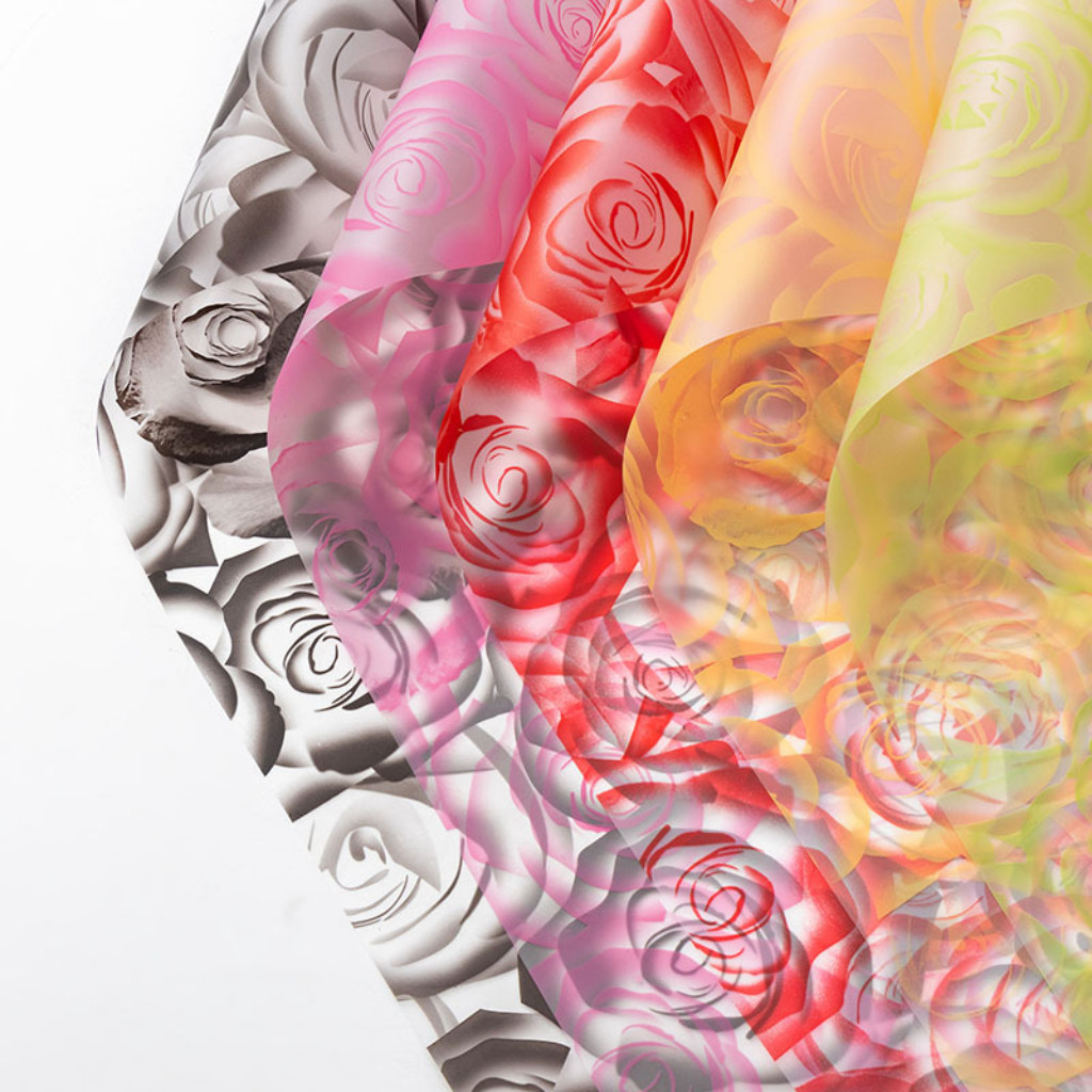 กระดาษห่อของขวัญลายดอกกุหลาบ กระดาษห่อของขวัญลายดอกกุหลาบใส กันน้ำ กระดาษห่อช่อดอกไม้แบบหนา แพ็คละ 20 แผ่น - รูปที่ 3