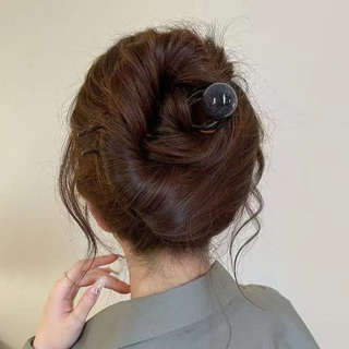 กิ๊บรูปตัวยูสไตล์เกาหลี สวยงามและสวมใส่ง่าย สำหรับแต่งแต้มทรงผมให้โดดเด่น