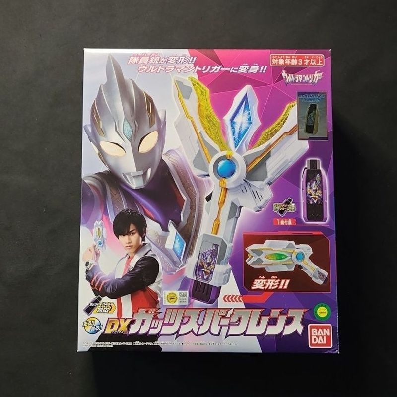 Bandai ของแท้ DX Triga Ultraman Transformer DX Victory Light Stick DX Spark Prismatic กระจก Zhenzhon