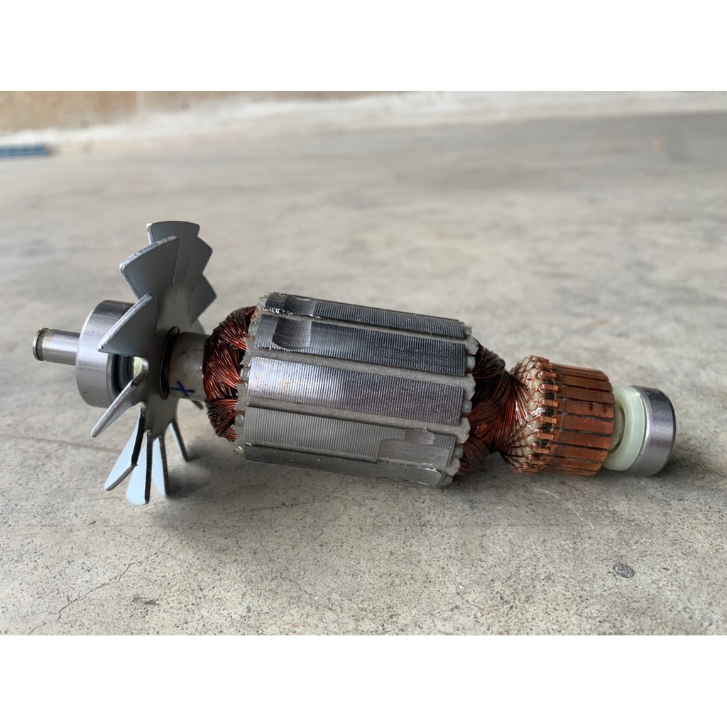 Sumo ทุ่นเครื่องตัดคอนกรีต รุ่น 4100NB