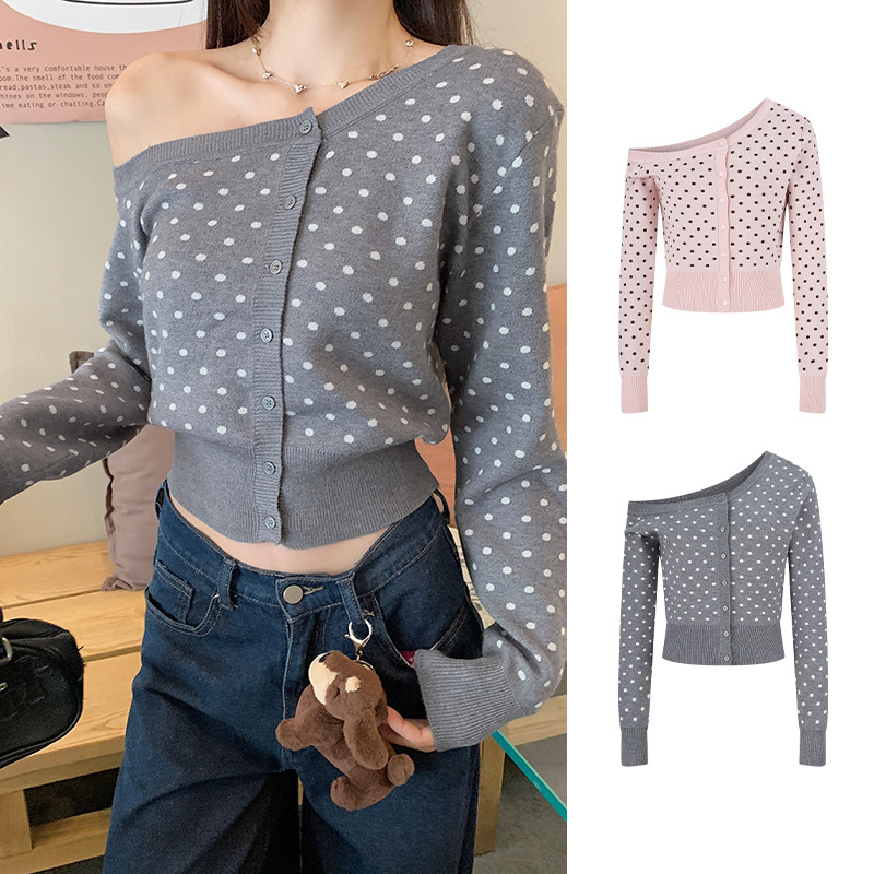 <Moses Queen> คาร์ดิแกนถักแขนยาวลายจุดสีเทาสไตล์เกาหลี เสื้อเปิดไหล่คอเฉียง ใส่เป็นเลเยอร์ได้ ออกแบบสำหรับฤดูใบไม้ร่วง ให้ลุคดูผอม