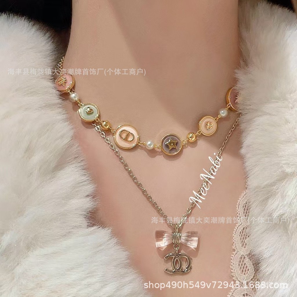 สร้อยคอมัลติโพรเจ็กท์เรซิ่น สไตล์ใหม่ 2025 พร้อมสร้อยข้อมือส่งตรงจากโรงงาน BDE1