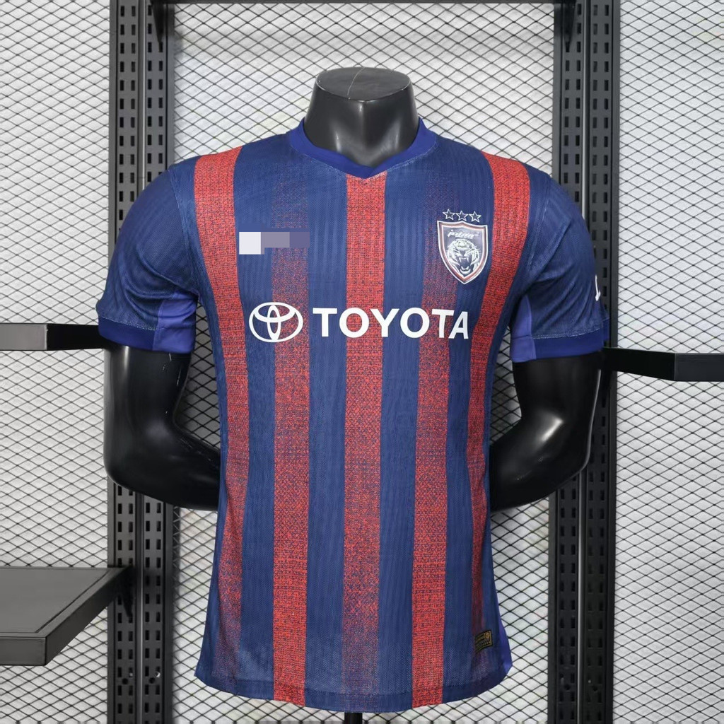 เสื้อฟุตบอล Johor Darul Ta'zim FC รุ่นเหย้า ปี 2025-26 พร้อมชื่อและหมายเลขที่กำหนดเอง ทำจากผ้าคุณภาพ