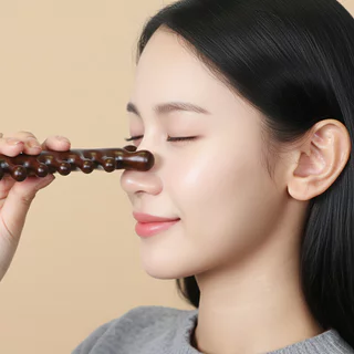 KVY Wooden Scalp Massage Comb #Dolphin Shaped เควีวาย หวีไม้นวดศีรษะ ทรงปลาโลมา.