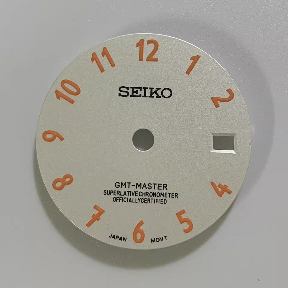 GMT nh34 Dial Index Middle East Digital Printing Dial Modification Accessories 28.5mm Index Green Lu
