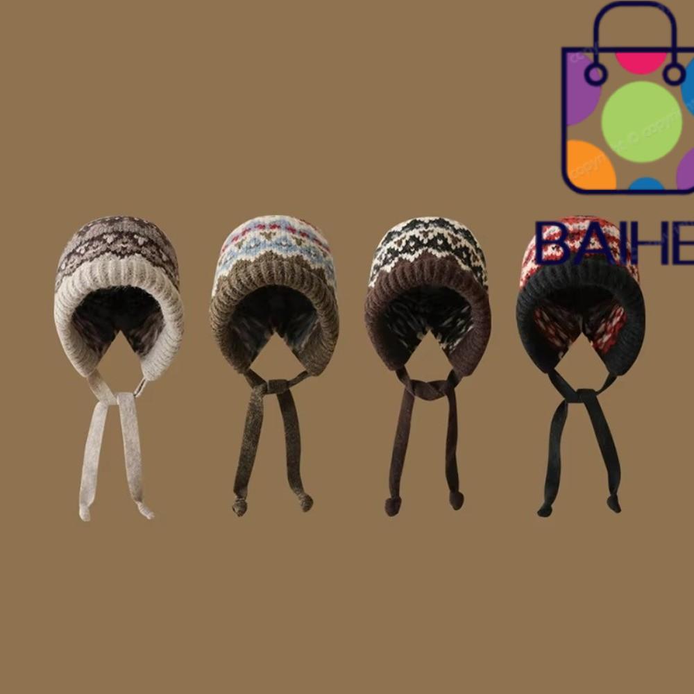 BAIHEE หมวกถักนิตติ้ง Jacquard ออกแบบให้อบอุ่นและทนทานต่อแรงลม มาพร้อมสายปรับหูและพวงแก้ม