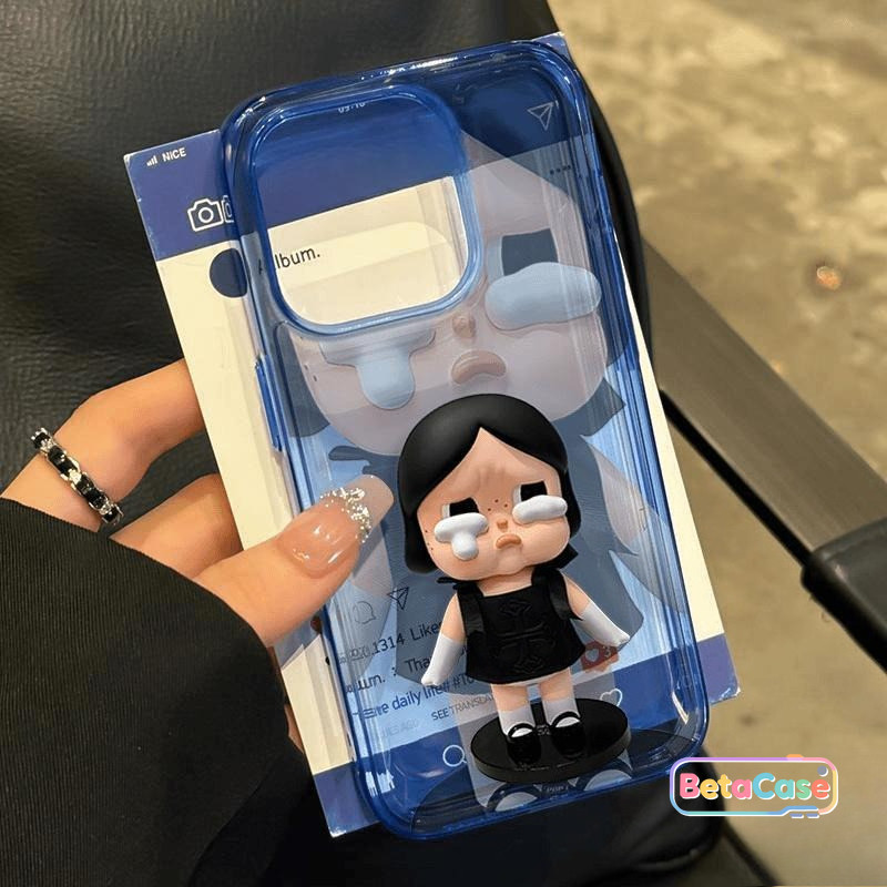 เคสโทรศัพท์ภาพการ์ตูนสไตล์เฮ็บเบิร์นสำหรับ iPhone 16, 15, 14, 13, 12, 11, 11Pro, 11ProMax ที่เหมาะสำหรับทารกที่ร้องไห้