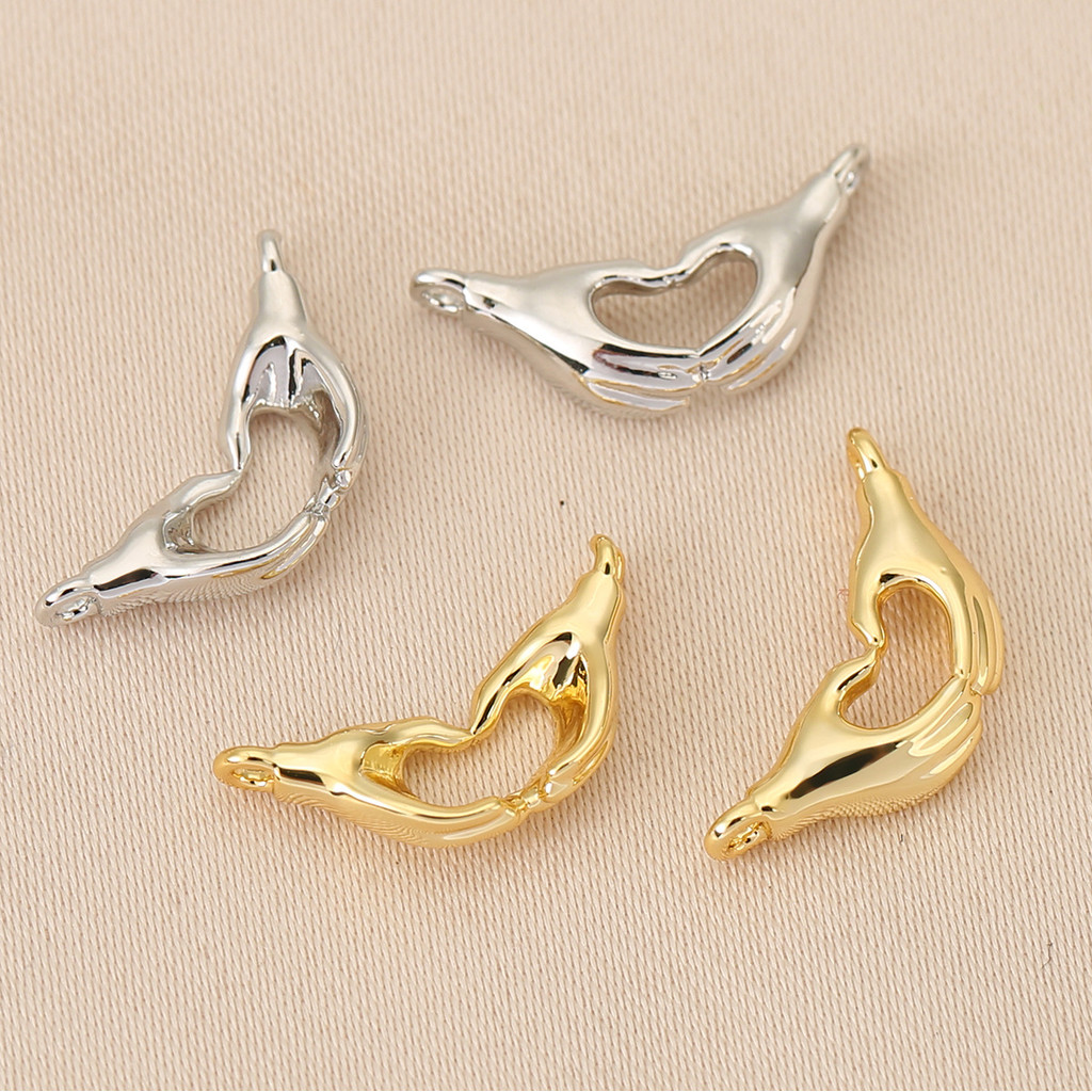 จี้ 18K แบบ DIY สไตล์หัวใจสองมือ