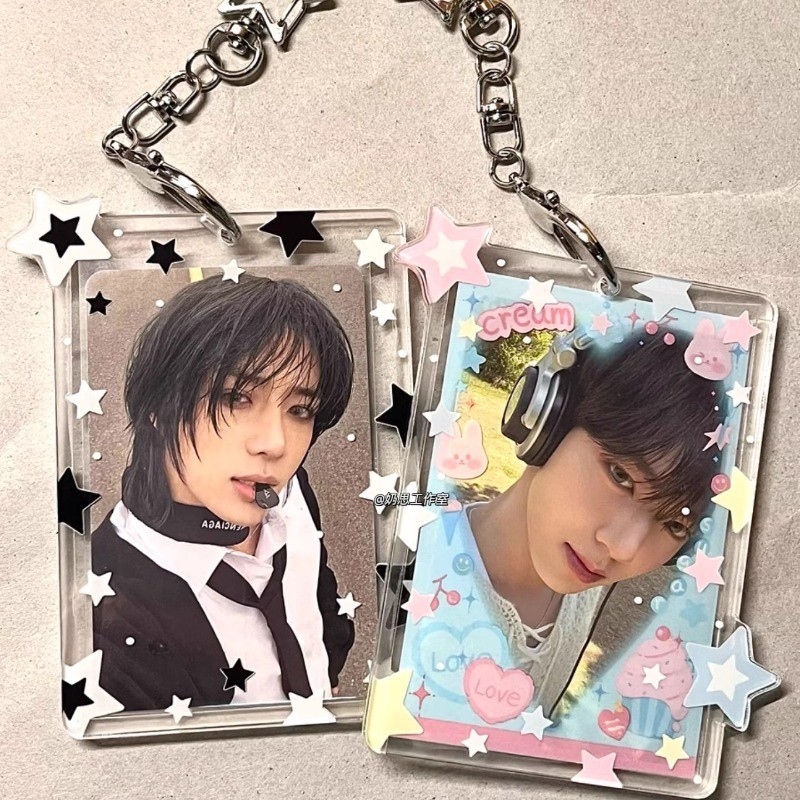 INS เกาหลี Bow Love 3 นิ้วแบบพกพา Photocard พวงกุญแจอะคริลิคพวงกุญแจ Scratch-Resistant อะคริลิคผู้ถือบัตรสําหรับ K-Pop Stans กระเป๋าเป้สะพายหลัง
