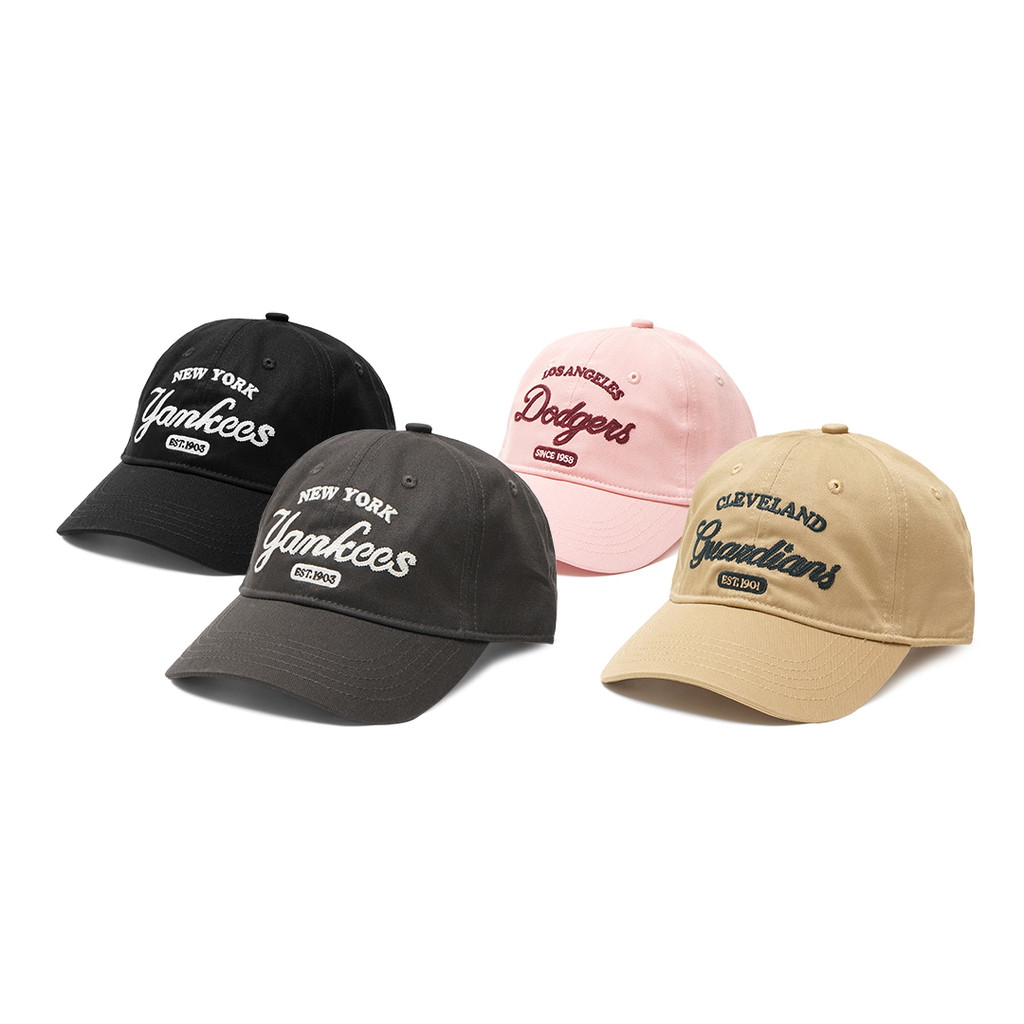 หมวกเบสบอลแบบไม่มีโครงสร้างตัวอักษร M7B