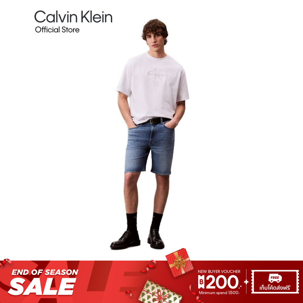 CALVIN KLEIN กางเกงยีนส์ขาสั้นผู้ชาย ทรง Regular รุ่น 4LB770G WAH - สีฟ้า