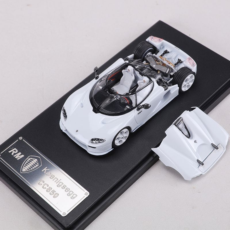 RM 1/64 Koenigsegg CC850 โลหะผสมสีขาวโมเดลรถDiecastของเล่นของขวัญวันเกิด