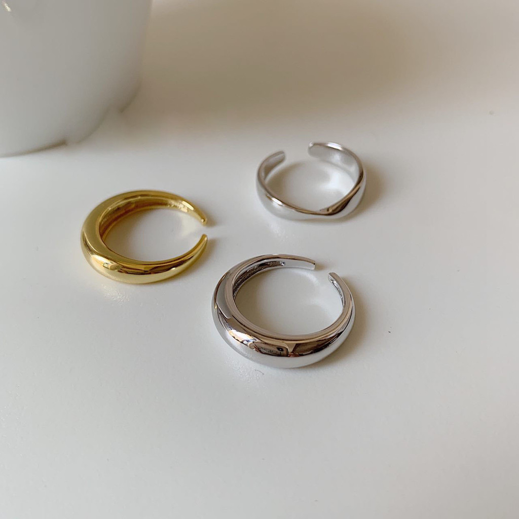 แหวนหญิงแฟชั่น Retro Glossy Index Finger มีลักษณะ Möbius เปิดกว้าง ตามเทรนด์ใหม่ของ influencer M3XD