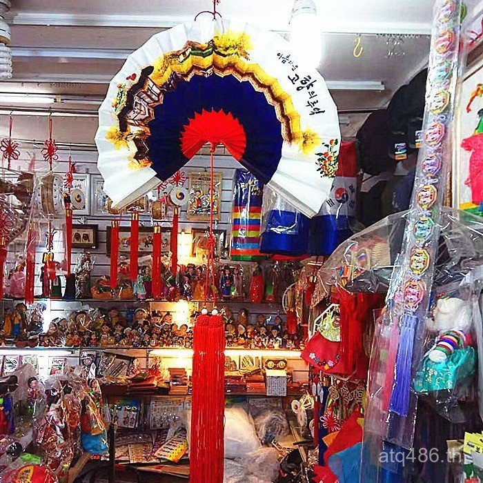 ห้องนั่งเล่นเกาหลีชาติพันธุ์พื้นบ้านที่กําหนดเองเกาหลีจี้ตกแต่งพัดลมเกาหลีตกแต่งผนังทางเข้างานฝีมือส