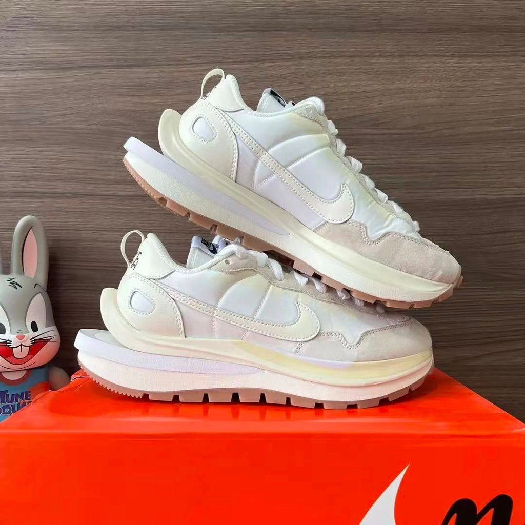 1: 1 Original Standard Real Shot, 2025.10.5-Men Women Same Style Low-Top Couple Style Sports Casual 