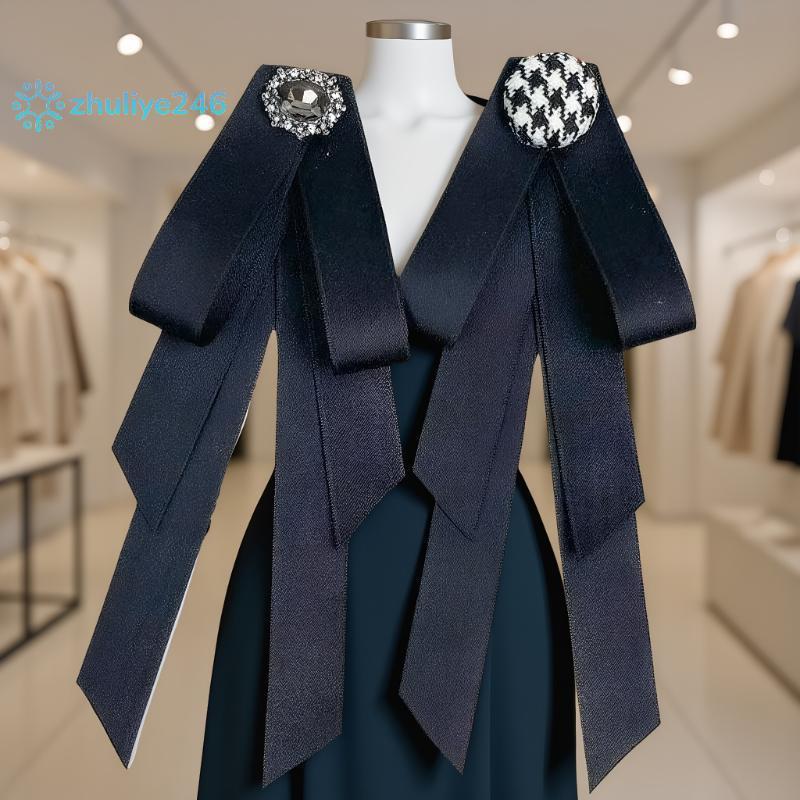 <zhuliye246>CKผ้าโบว์เข็มกลัดสําหรับผู้หญิงสไตล์วิทยาลัยดอกไม้Lapel Pinsคริสตัลเนคไทแฟชั่นเครื่องประ