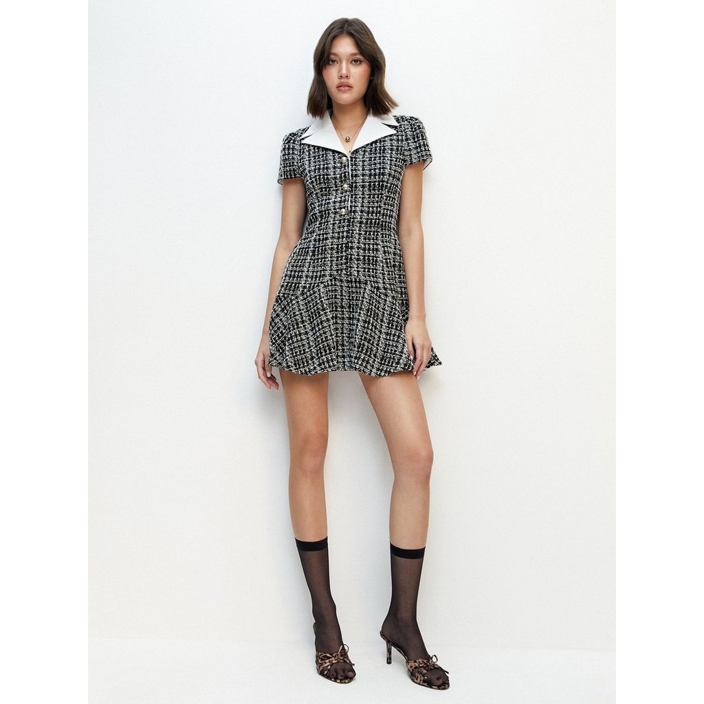 [Pomelo] มินิเดรสแขนตุ๊กตามาพร้อมกระดุมหน้า / Puffed Sleeve Front Button Mini Dress — صورة 3
