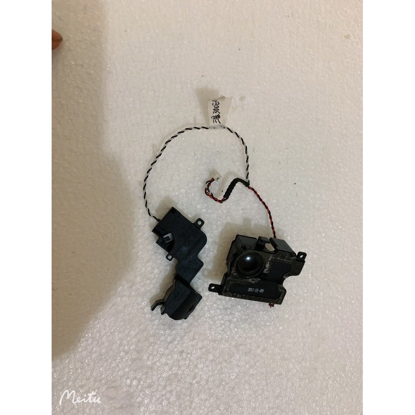 เหมาะสําหรับ Samsung NP 300E5A 305E5A 300E5C 300E7A 305E7 ลําโพงลําโพง