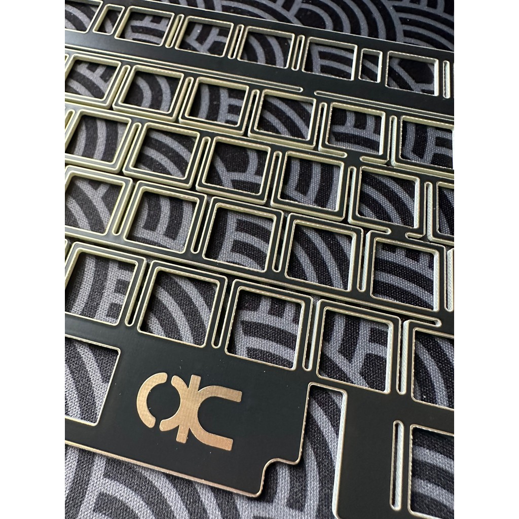 Q qk75 ที่กําหนดเองคีย์บอร์ดตําแหน่ง fr4 Gold Sinking ตําแหน่งบอร์ด QK75 ตําแหน่ง BOARD