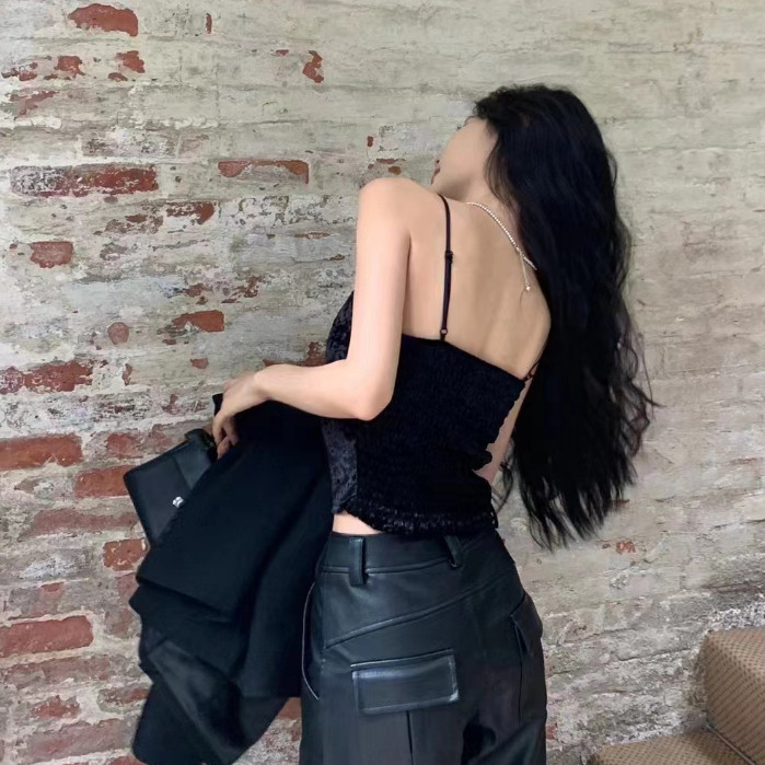 Paula พร้อมส่ง🌴ชุดกล้ามสตรีลูกไม้กำมะหยี่2026🌴ฟองน้ำเสริมหน้าอกเซ็กซี่ แบร็ตเล็ตหรูสไตล์ฝรั่งเศส งานเลี้ยงคริสต์มาส - รูปที่ 5