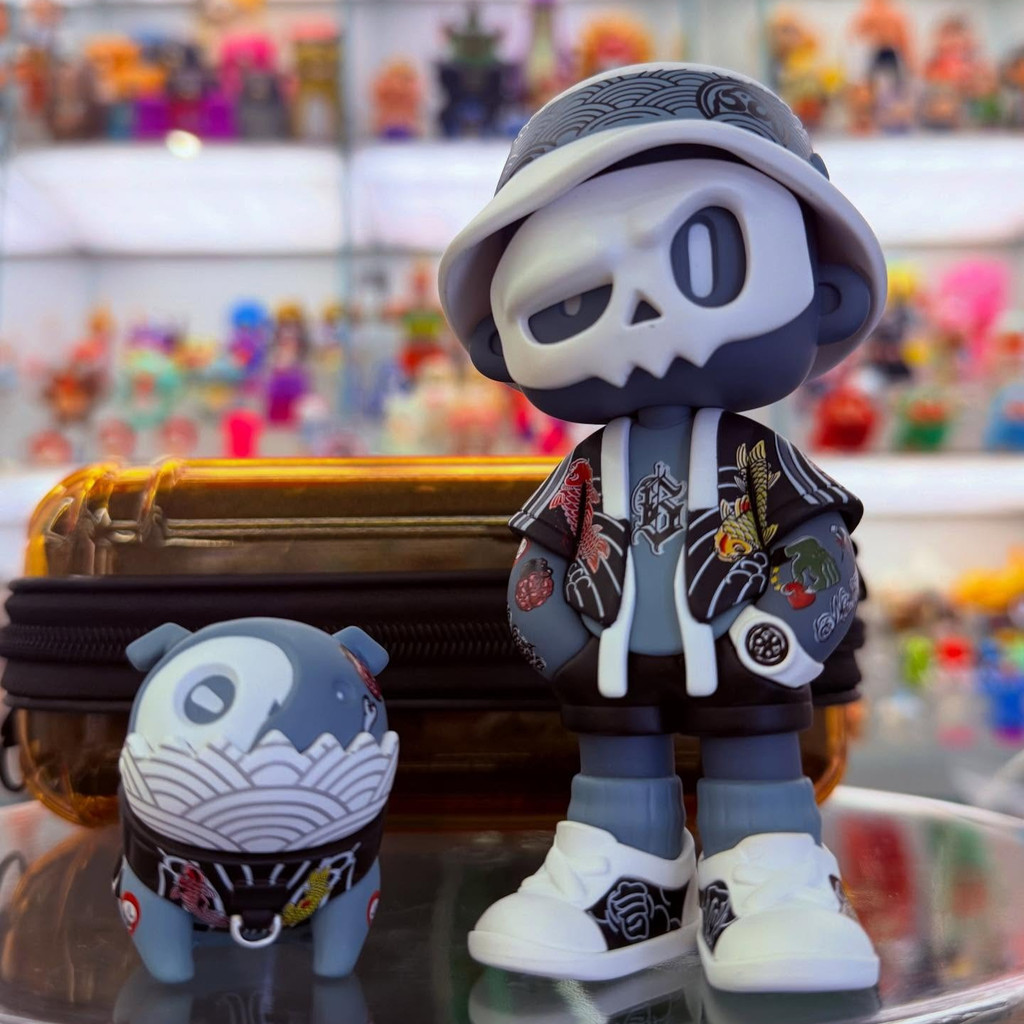 MORETHAN Arts&Toys MR. BONE YAKUZA 100%