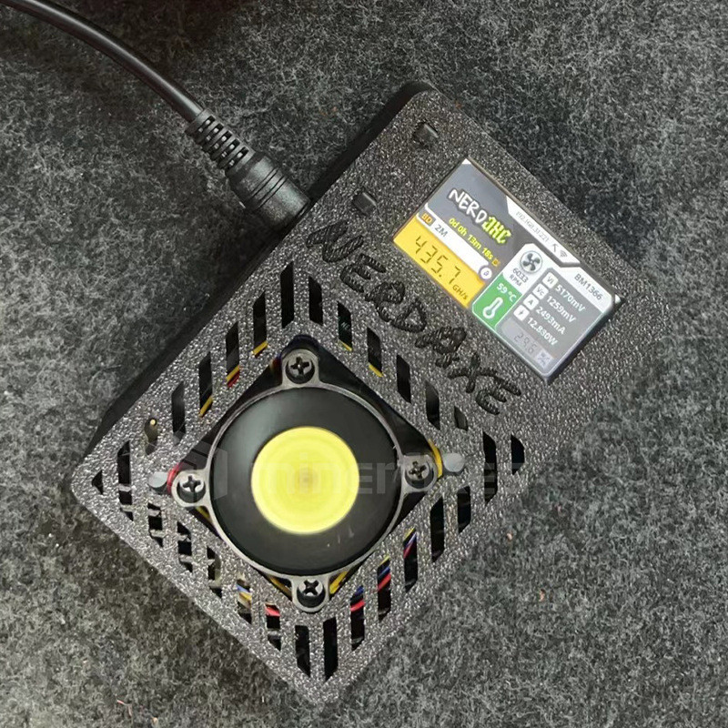 เครื่องล็อตโต้ Nerd JHC BM1366 500GH/S 12W miner Solo Lotto เครื่องหวย