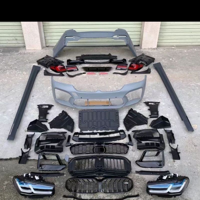 ใช้ได้กับ BMW 5 Series G30G38 อัพเกรดต้นปลาย M5 MT รอบทิศทางด้านหน้าด้านหลังล้อมรอบกระจังหน้าตารางกล