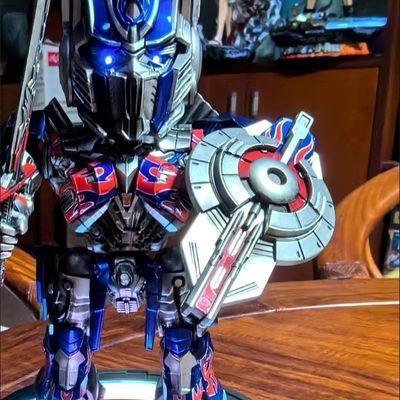 หม้อแปลงไฟฟ้า Herocross ของแท้ Optimus Prime 20 ซม. Joint Super Movable Alloy Prime Model Prime Coll