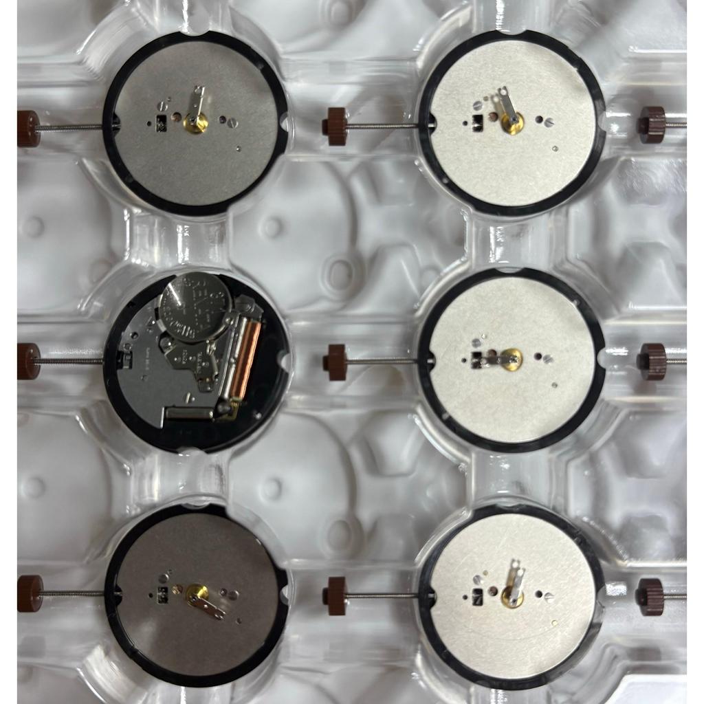 อุปกรณ์เสริมนาฬิกา Swiss Movement Langda 503 Movement Quartz Movement การเคลื่อนไหวอิเล็กทรอนิกส์ Or