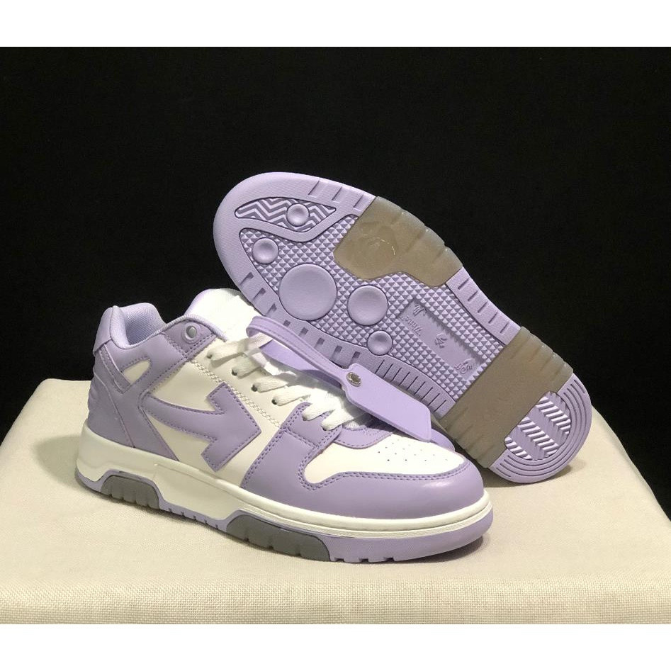 รองเท้าผ้าใบแฟชั่น Off-White