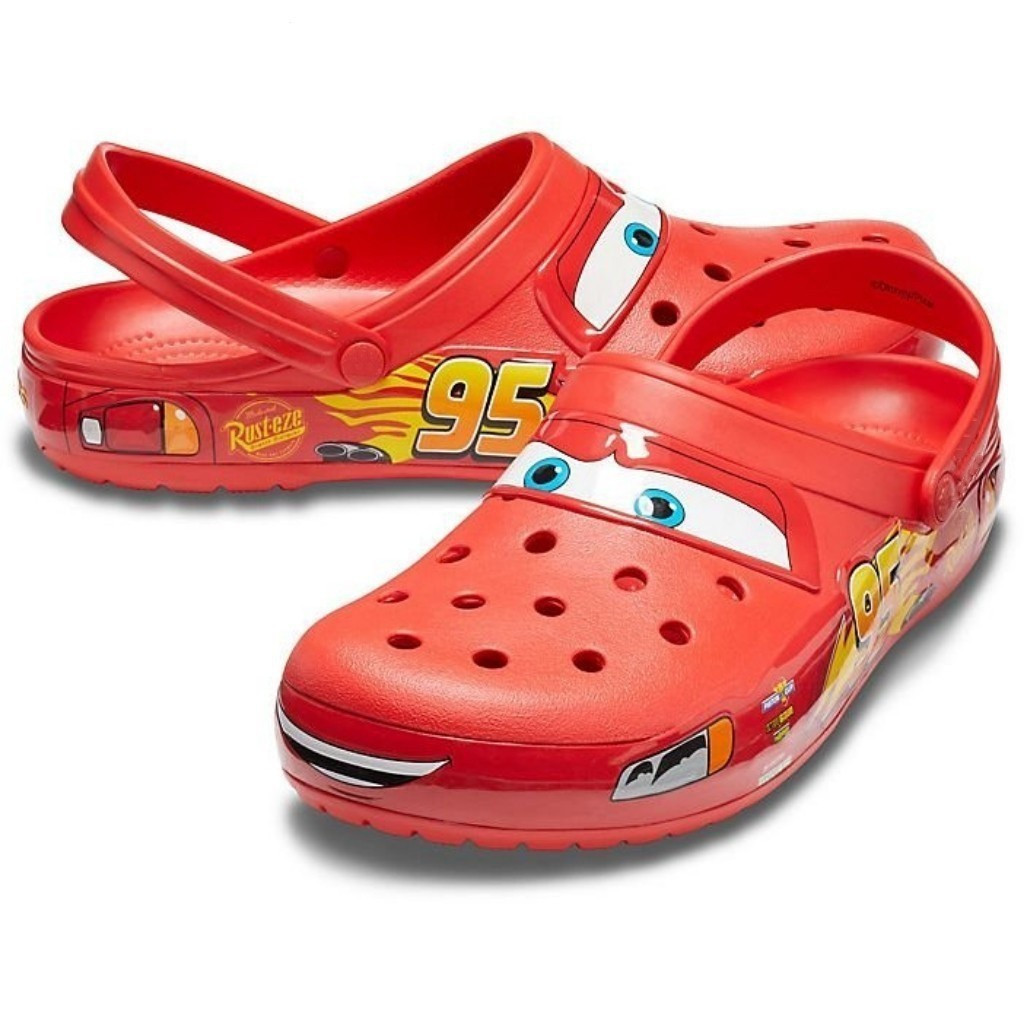 Sanrio Mcqueen Crocodile Mcqueen Car Hole รองเท้าผู้ชายผู้หญิงสไตล์ใหม่กลางแจ้ง Breathable Casual รอ