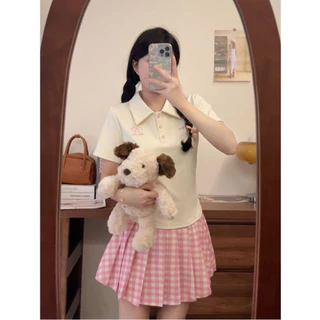 Hotpink ส่งจาก Bangkok🔥เสื้อยืดคอโปโลแขนสั้น ไหล่ตรง ปักตัวอักษรโบว์ ทรงเข้ารูป ทรงน่ารัก สำหรับผู้หญิง