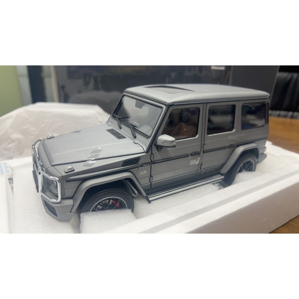 AR 1: 18 Mercedes-AMG G65 2017 Matte Grey เกือบจริง Style Number:820607 ชื่อ: Mercedes-AMG G 65 (W46