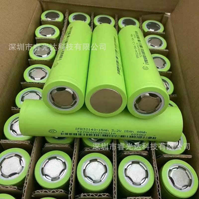 32140 แบตเตอรี่ลิเธียม 3.2โวลต์15อา พลังงานการจัดเก็บพลังงานรถยนต์ไฟฟ้าไฟถนนพลังงานแสงอาทิตย์แบตเตอร