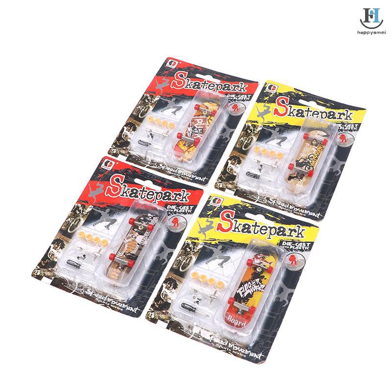 [GA] 1 ชุด Fingerboard Mini Finger Skateboard Finger Skate Scooter Skateboard Toy [TH]