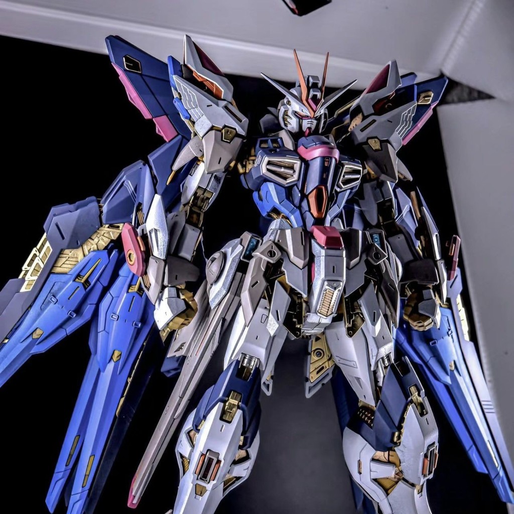 #不是随机高达拼装模型手办新生自由HG强袭自由机甲模型人独角兽,, ไม่สุ่มกันดั้มประกอบรุ่นรูปทารกแรกเกิด Freedom HG Strike Freedom M