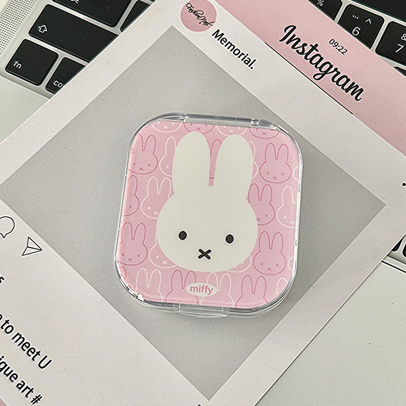 Kawaii Miffy Contact Lens Case กล่องเก็บเลนส์ทรงสี่เหลี่ยมน่ารักสําหรับ Soft & Color Contacts | ภาชนะแช่เดินทางแบบพกพา | เลนส์รายวันป้องกันการรั่ว Hol ราคา ถูกที่สุด ดีลบีเคเค แกลเลอรีภาพที่ 4