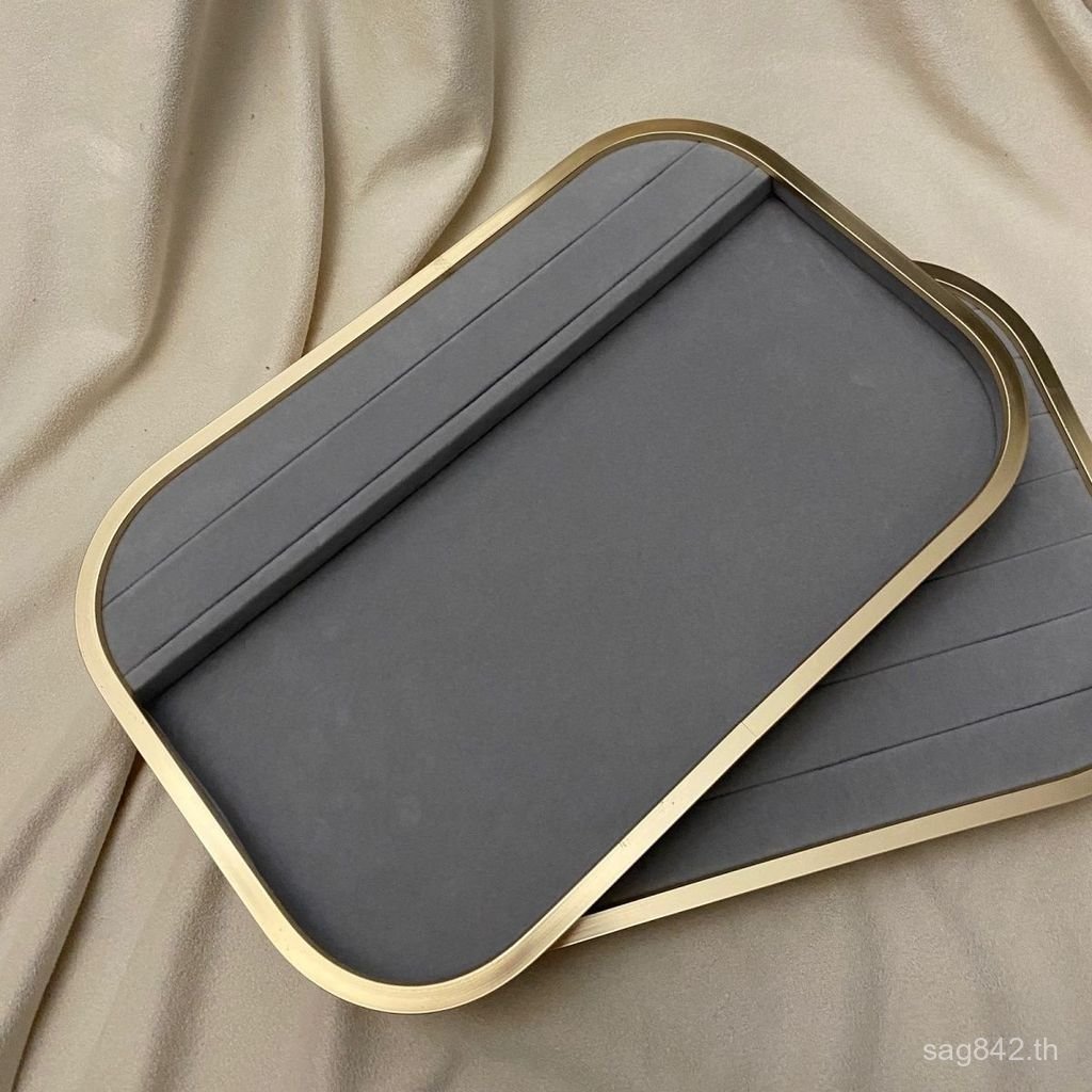 ร้านเครื่องประดับแผ่นสร้อยข้อมือโลหะเครื่องประดับขายส่งการจัดส่งพรีเมี่ยมการจัดเก็บโลหะแสดงแหวนสร้อย